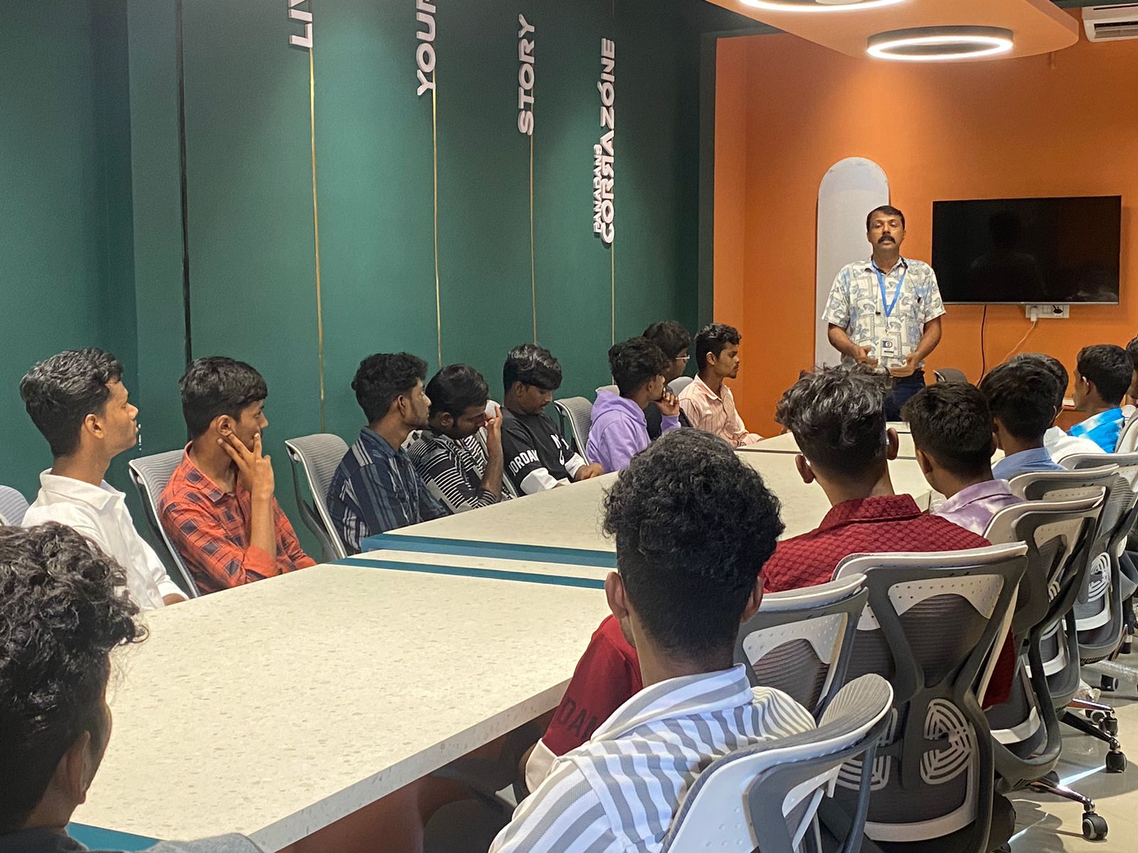 Internship/projects in doha